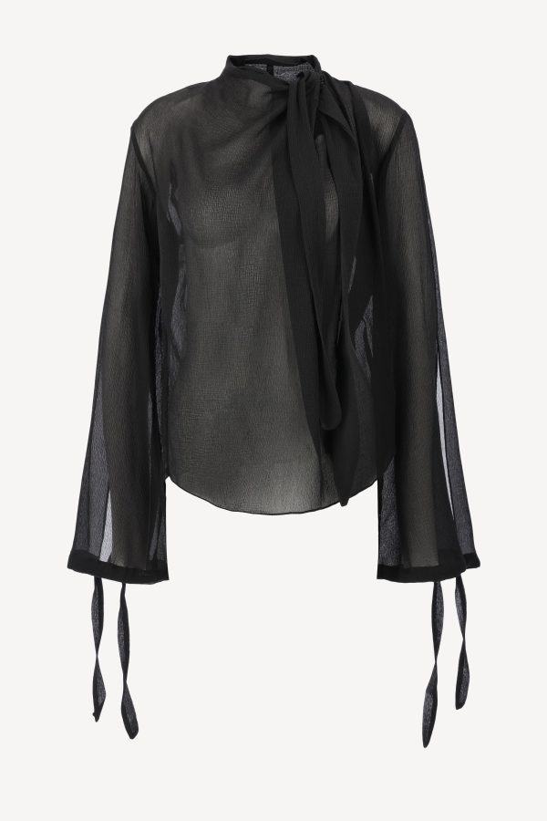 Blouse   in black